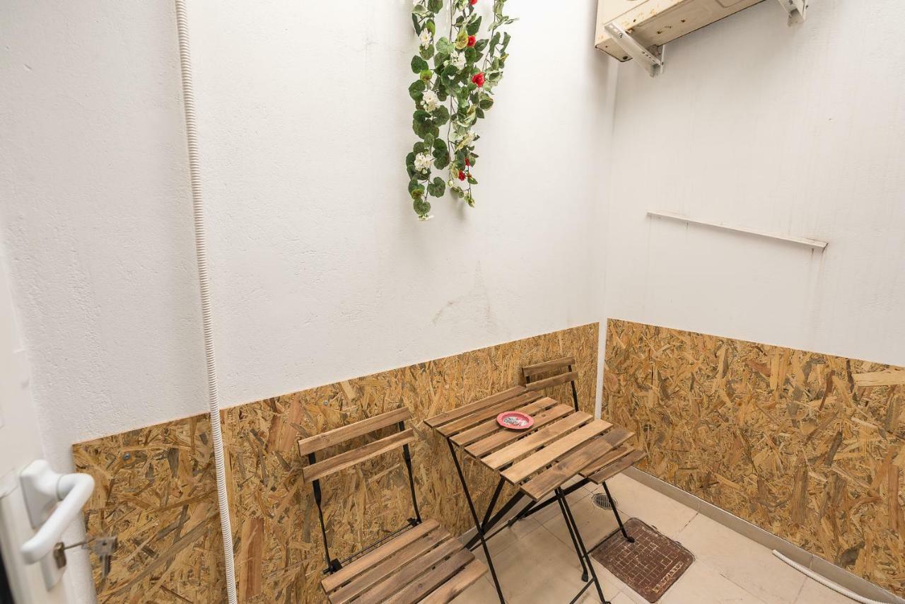 Ferienwohnung Just Under Acropolis Athen Exterior foto